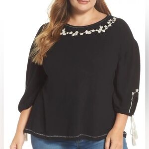 Caslon Embroidered Women's blouse